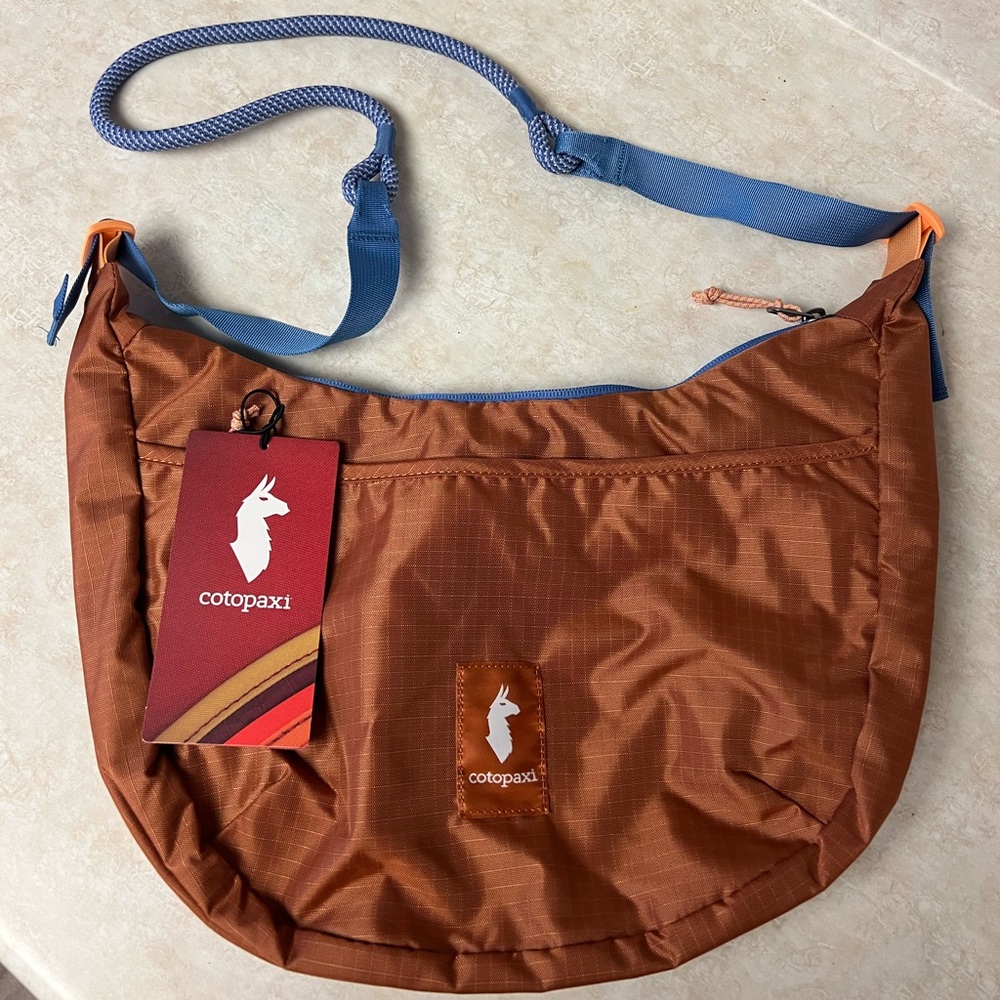 cotopaxi shoulder bag
